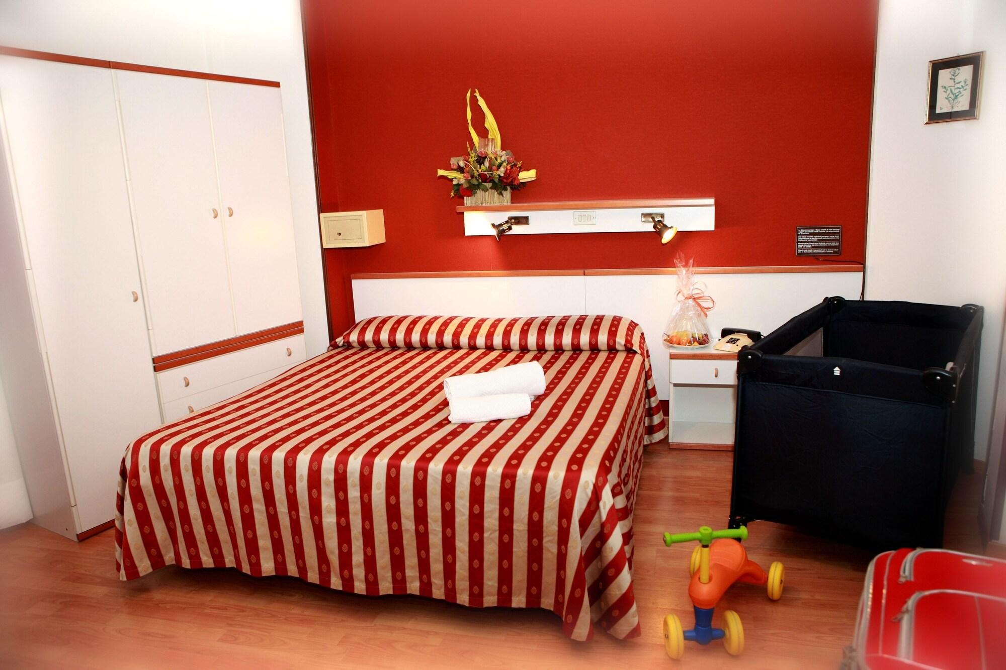לידו די ג'סולו Hotel American מראה חיצוני תמונה