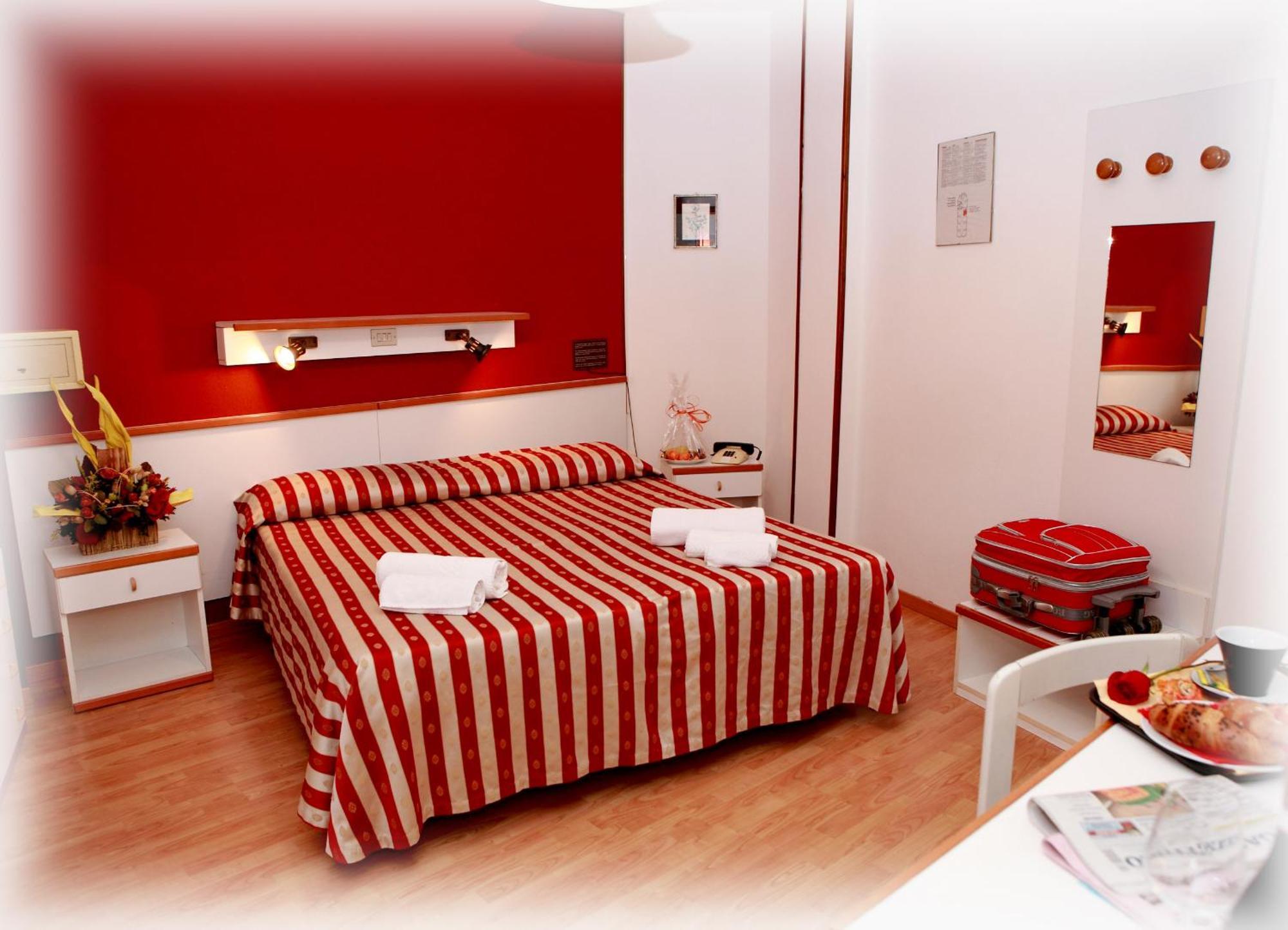 לידו די ג'סולו Hotel American מראה חיצוני תמונה