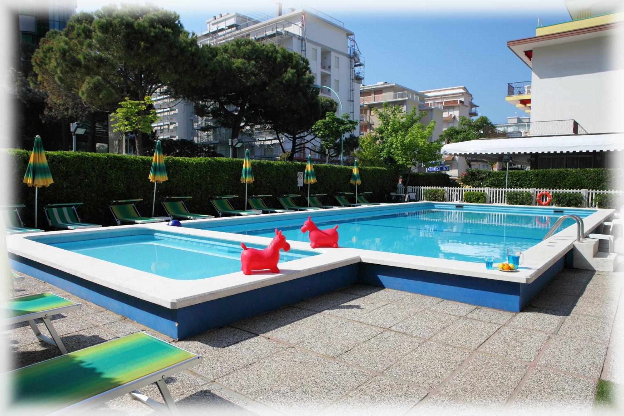 לידו די ג'סולו Hotel American מראה חיצוני תמונה